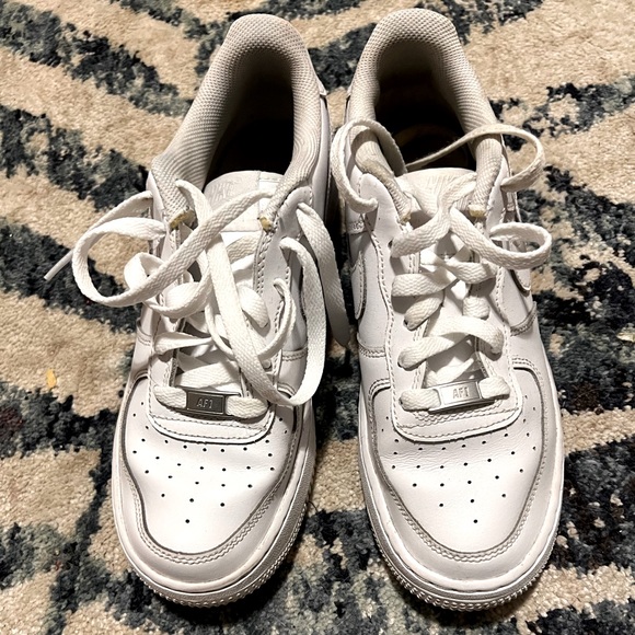 Excellent condition AF1s - Picture 4 of 4